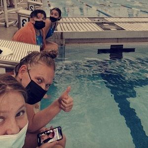 Meet your Posher, Emmy